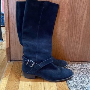 Navy blue suede boots